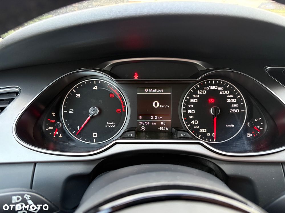 Audi A4 Avant 2.0 TDI DPF Ambition - 18