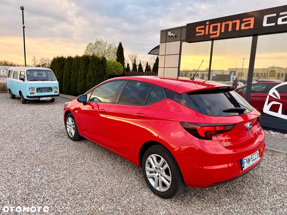 Opel Astra 1.6 CDTI Essentia - 6