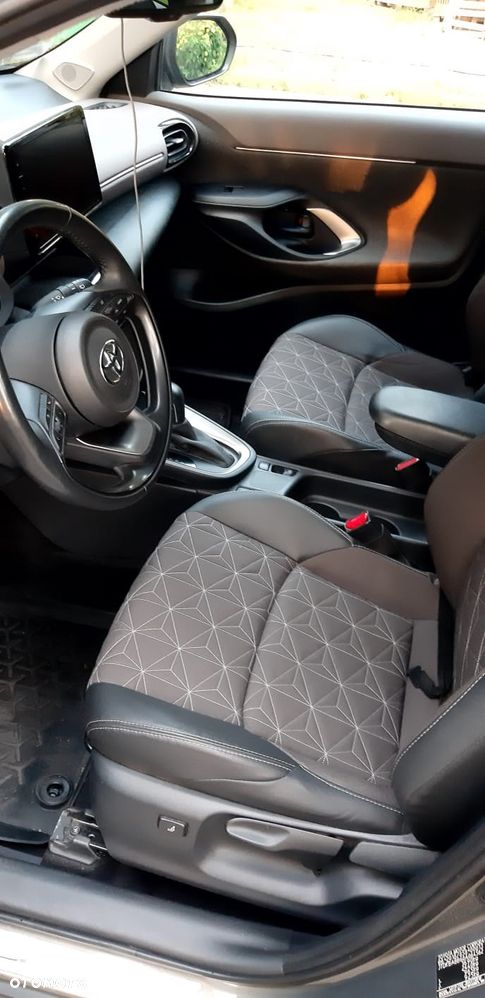 Toyota Yaris Cross Hybrid 1.5 Executive - 7