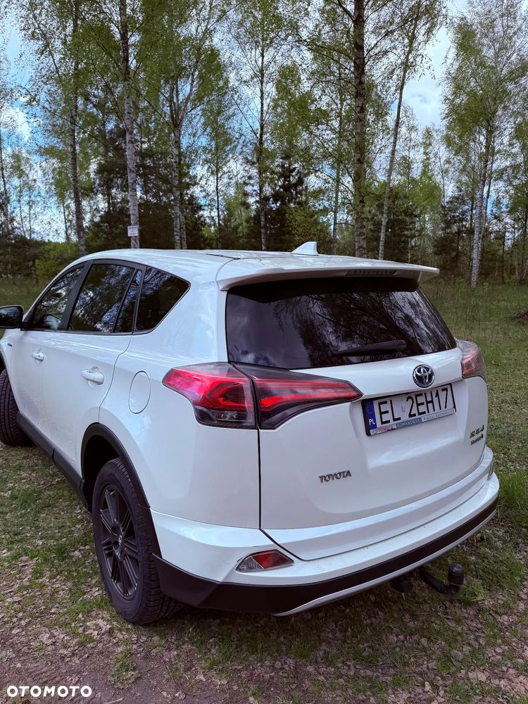 Toyota RAV4 Hybrid Premium 4x2 - 9