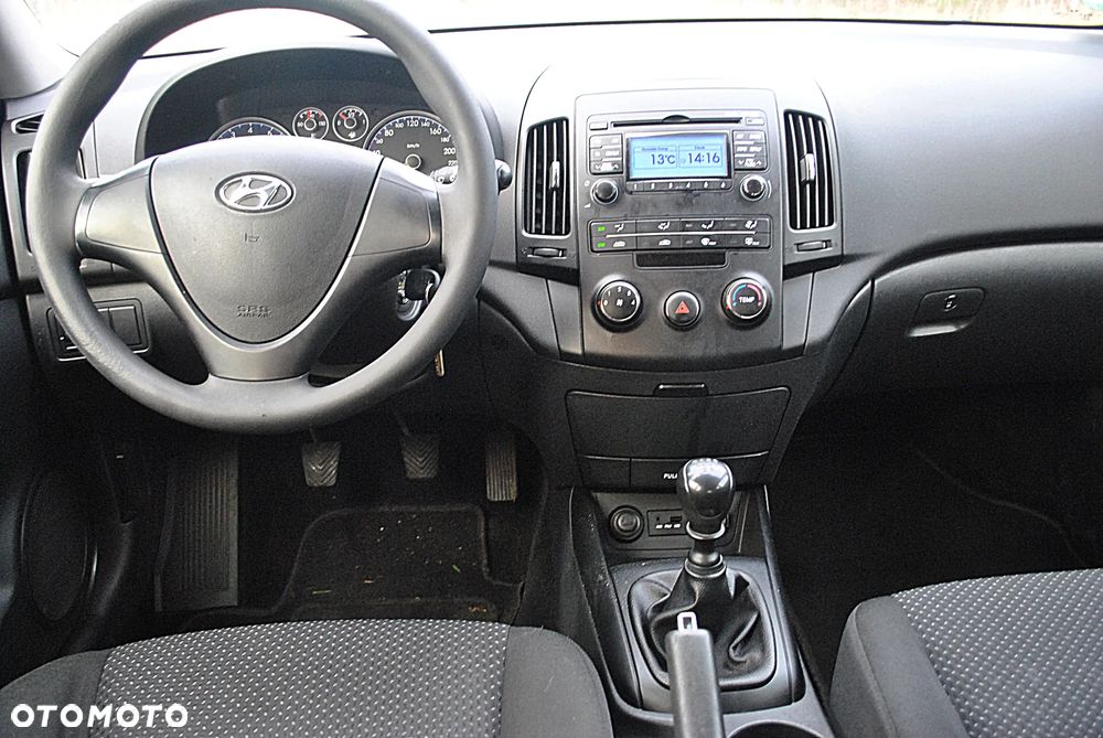 Hyundai i30 1.4 Blue Comfort - 10