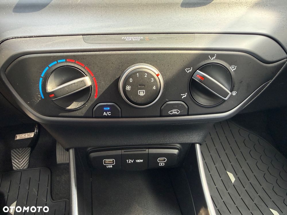Hyundai Bayon 1.2 MPI Pure - 22
