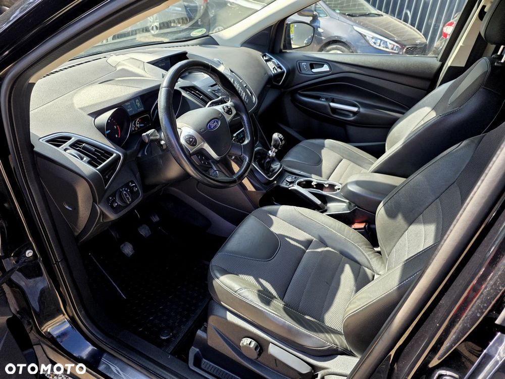 Ford Kuga 2.0 TDCi FWD Titanium - 9