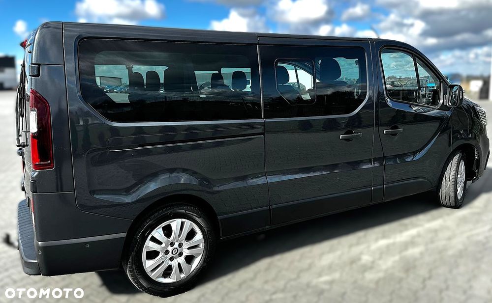 Renault Trafic 2.0 dCi EDC - 9