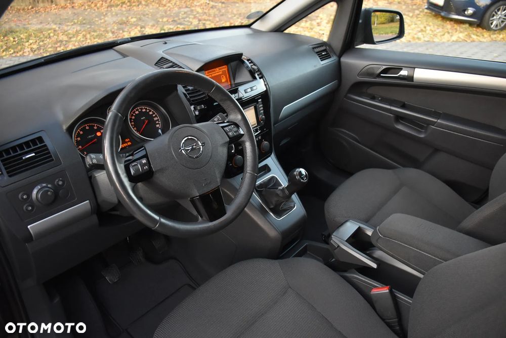 Opel Zafira 1.8 Navi - 14