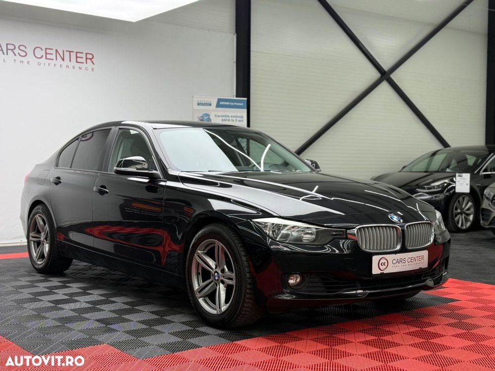 BMW Seria 3 320i - 1