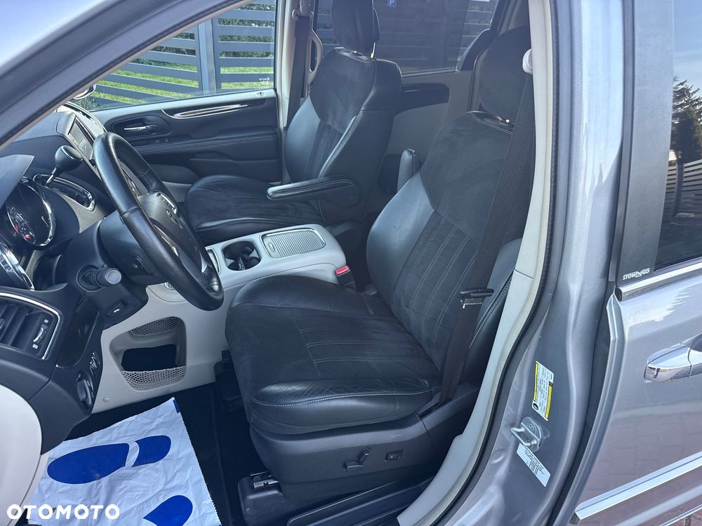 Lancia Voyager 3.6 V6 VVT 24v Gold - 19
