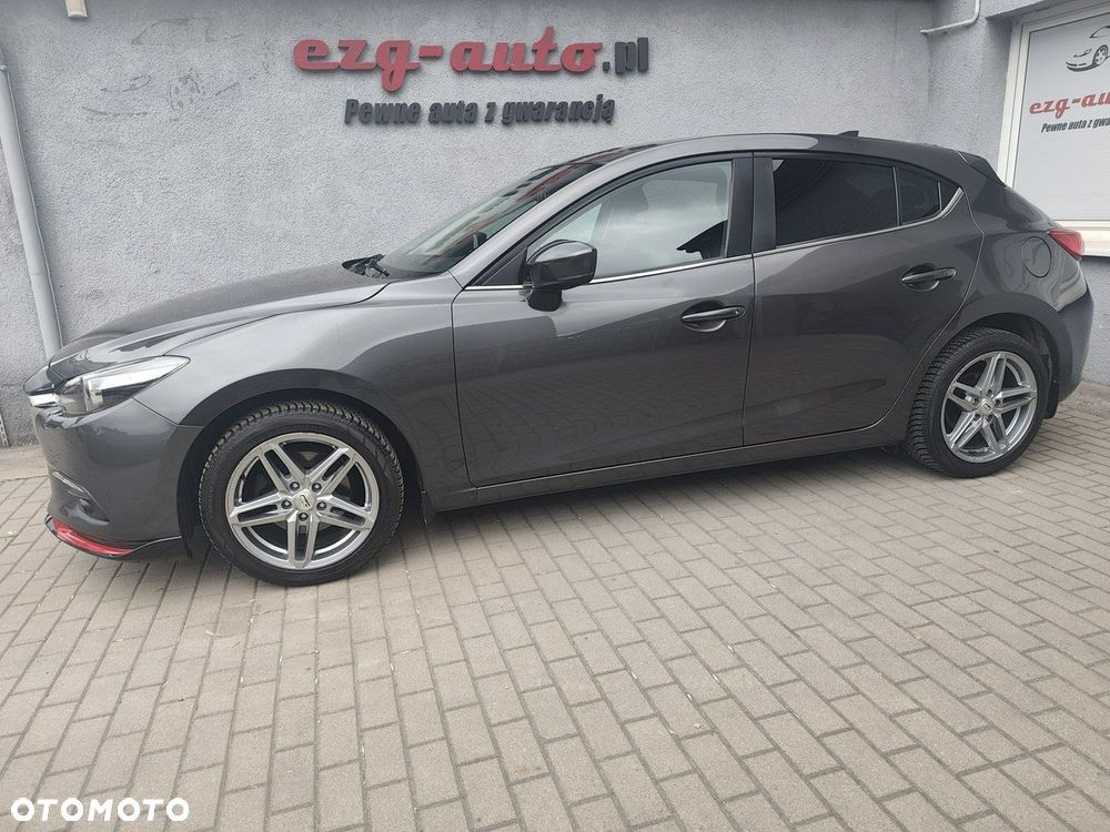 Mazda 3 - 4