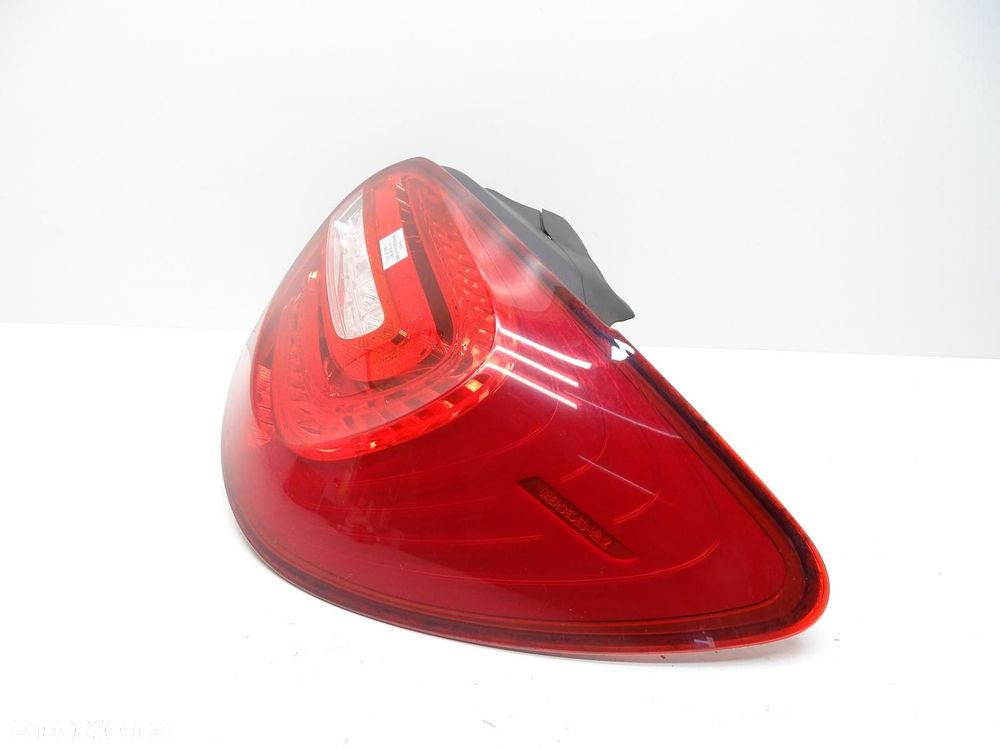 LAMPA PRAWA PRAWY TYŁ TYLNA A1769062400 MERCEDES W176 A-KLASA LED - 2