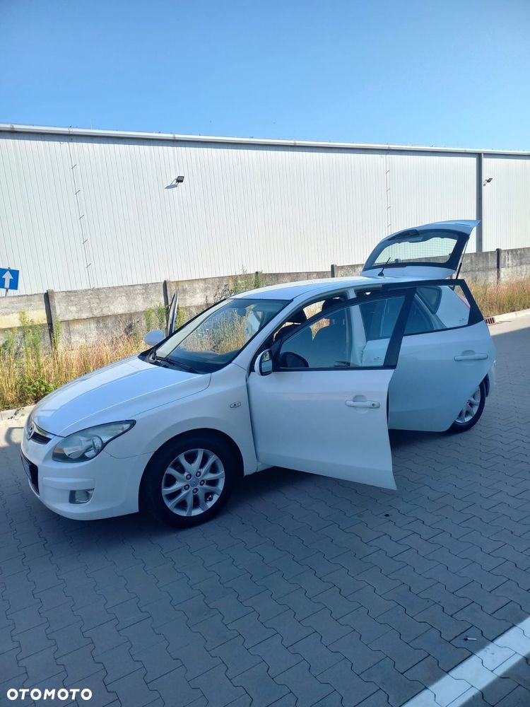 Hyundai i30 - 16