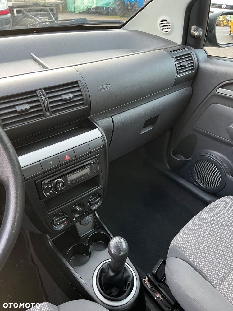 Volkswagen Fox 1.2 - 14