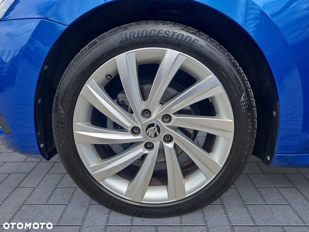 Skoda Octavia - 25