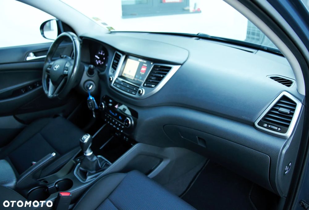 Hyundai Tucson 2.0 CRDI 2WD Style - 8