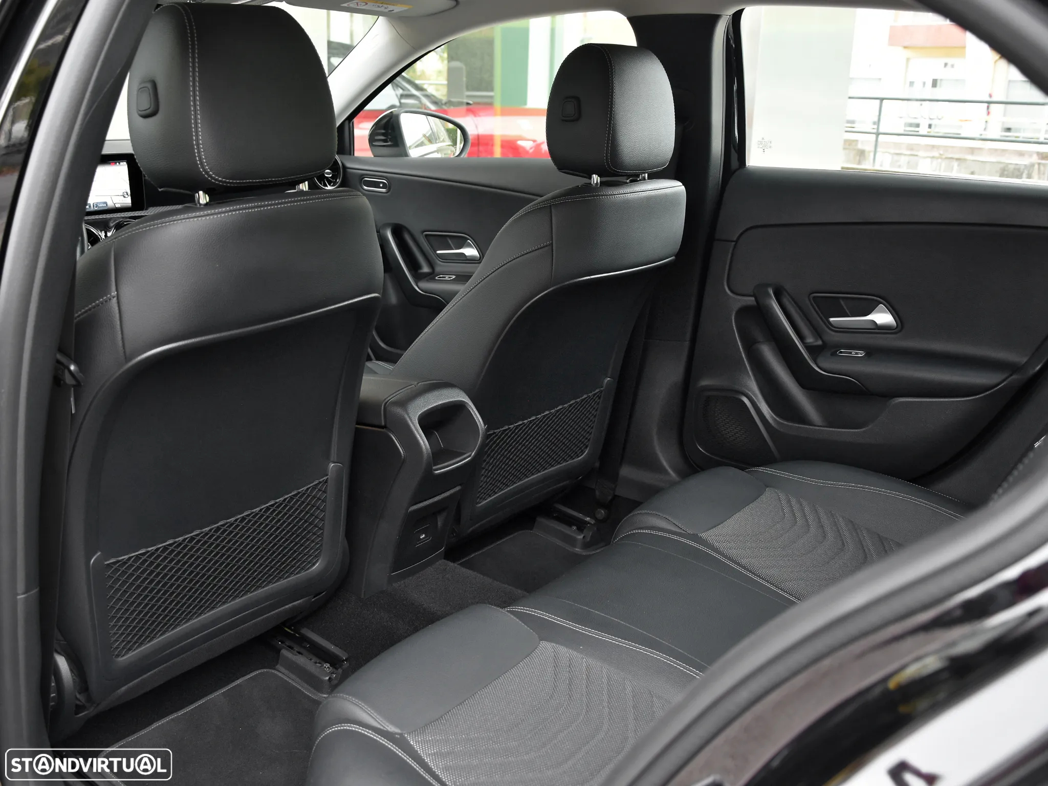 Mercedes-Benz A 250 e Style Plus - 19