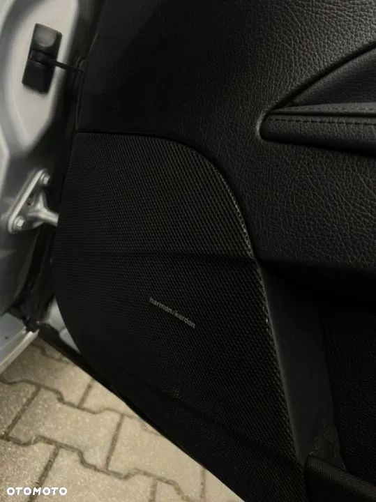 Mercedes-Benz Klasa E - 11