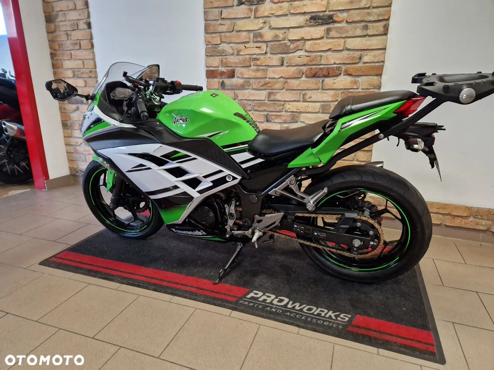 Kawasaki Ninja 300 ABS - 23