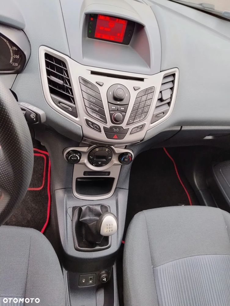 Ford Fiesta 1.4 TDCi Platinium X - 9