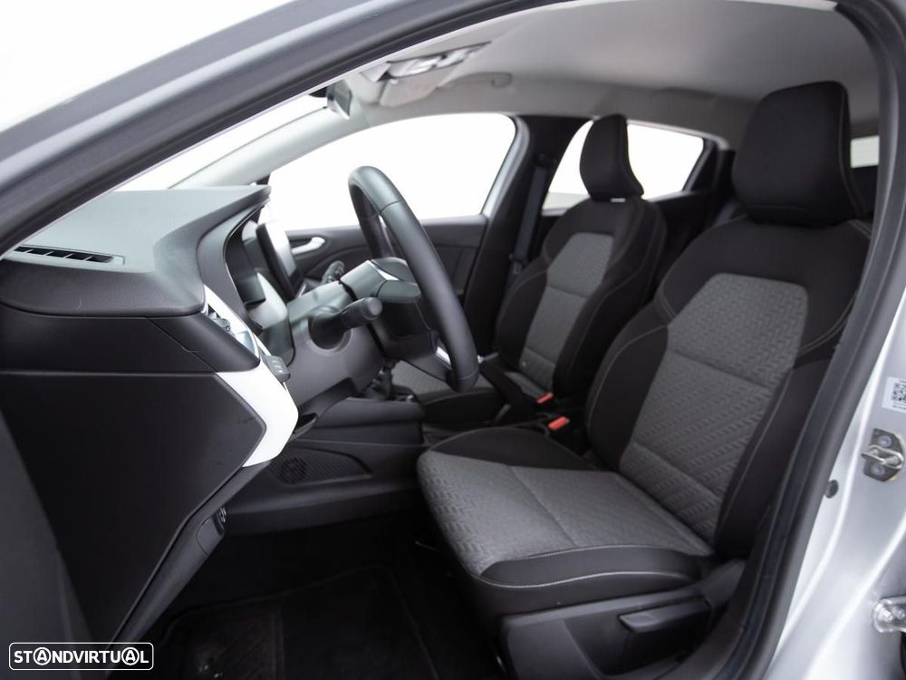 Renault Clio 1.0 TCe Evolution Bi-Fuel - 8