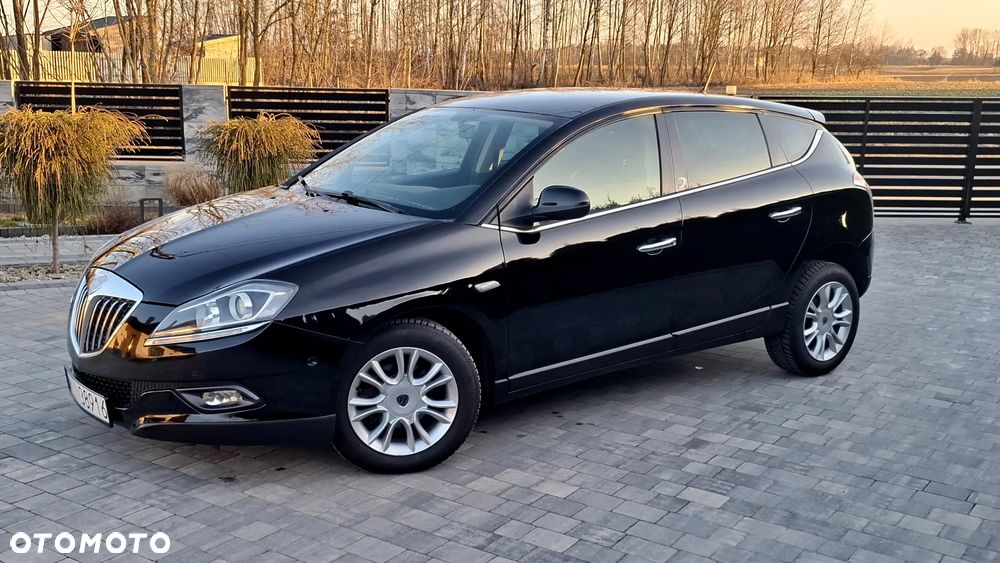 Lancia Delta 1.4 T-Jet 16v Argento - 4