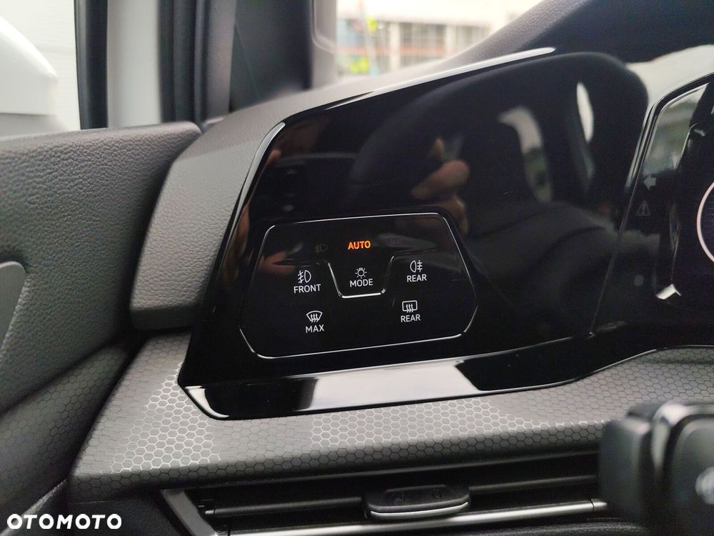 Volkswagen Golf 2.0 TSI GTI DSG - 19