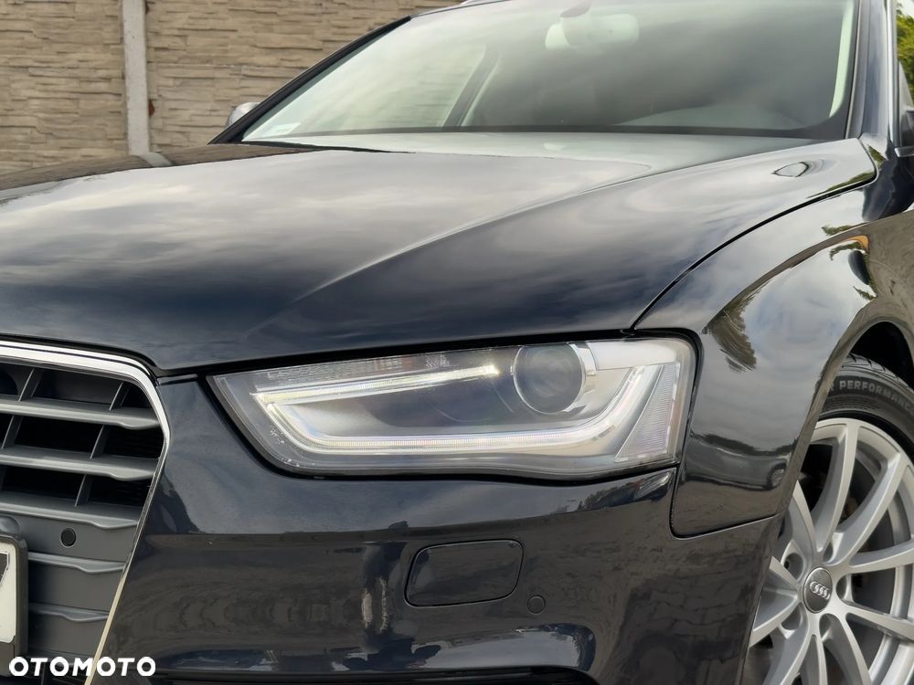 Audi A4 Avant 2.0 TDI ultra - 11