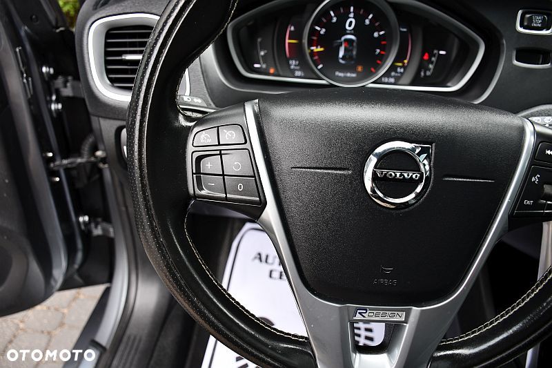 Volvo V40 T4 Geartronic RDesign - 17