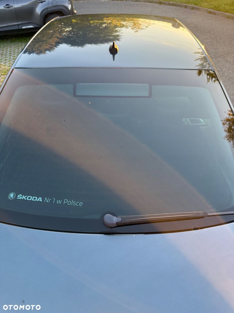 Skoda Superb 1.8 TSI L&K DSG - 11