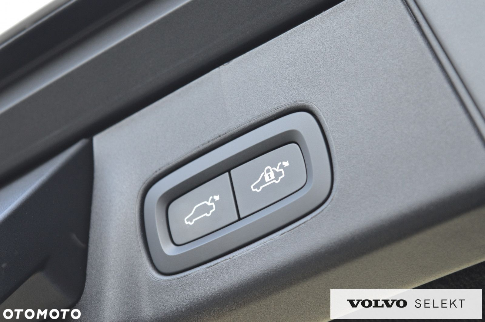 Volvo V90 Cross Country - 39
