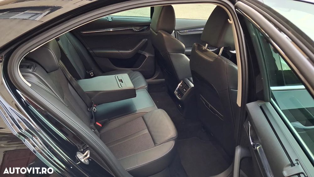 Skoda Octavia 1.5 TSI First Edition - 6