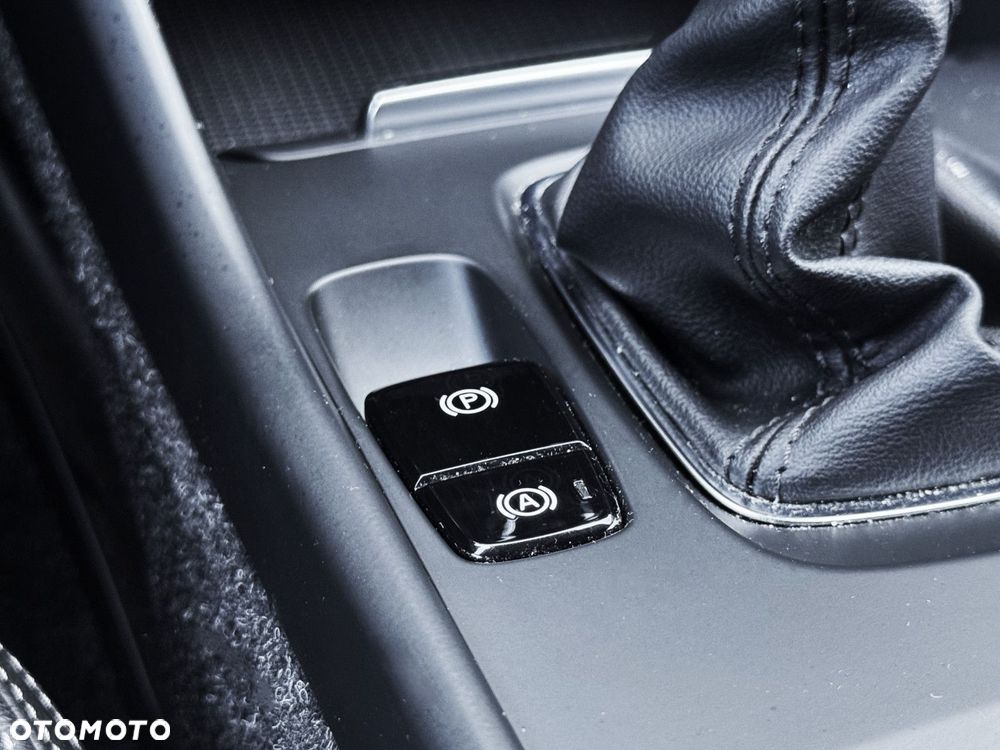 Volvo XC 40 - 22