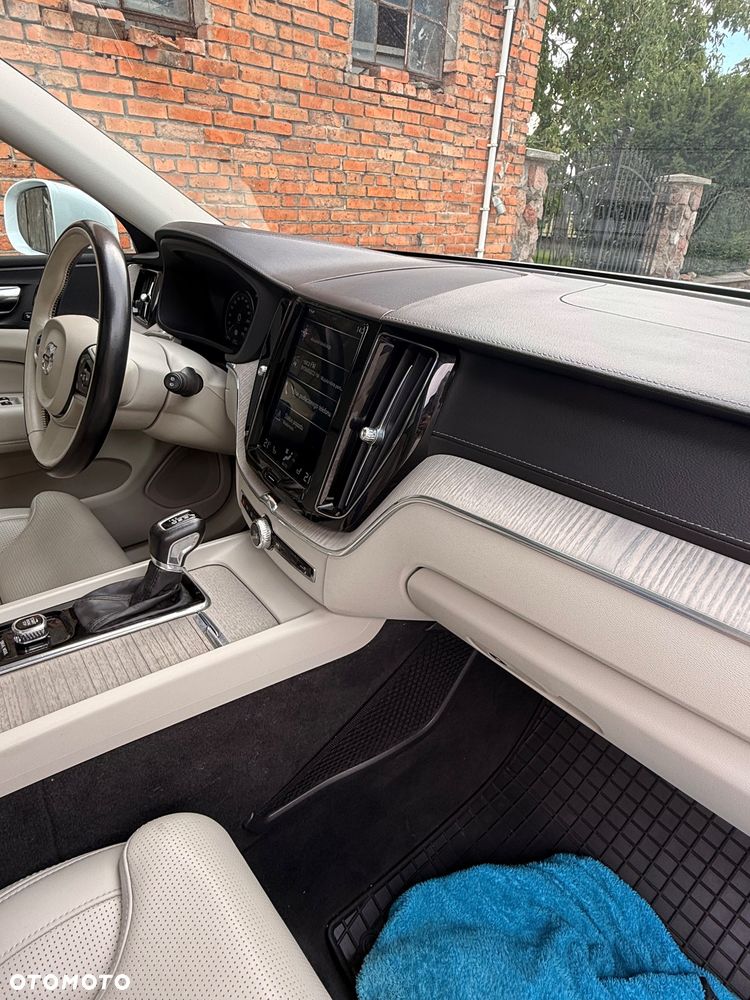 Volvo XC 60 T6 AWD Inscription - 7
