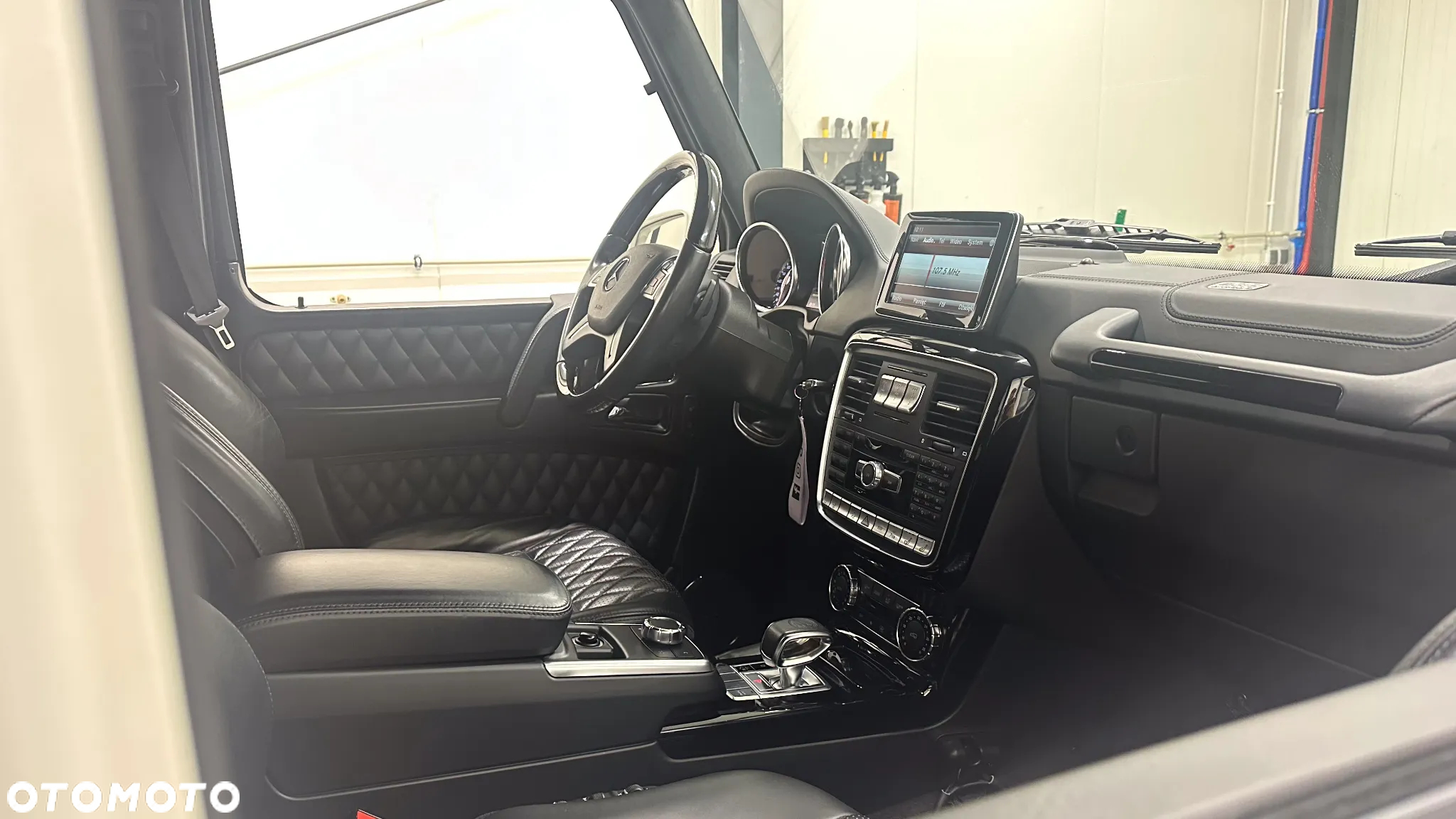 Mercedes-Benz Klasa G 63 AMG L - 28