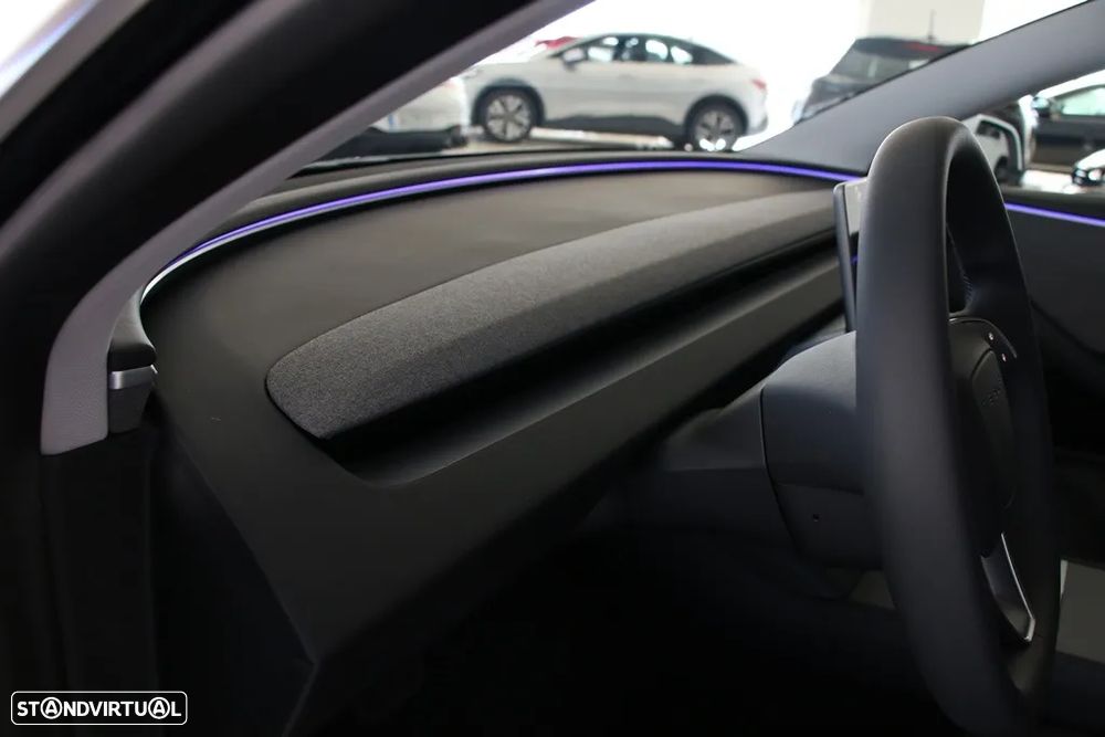 Tesla Model 3 Tração Traseira - 12