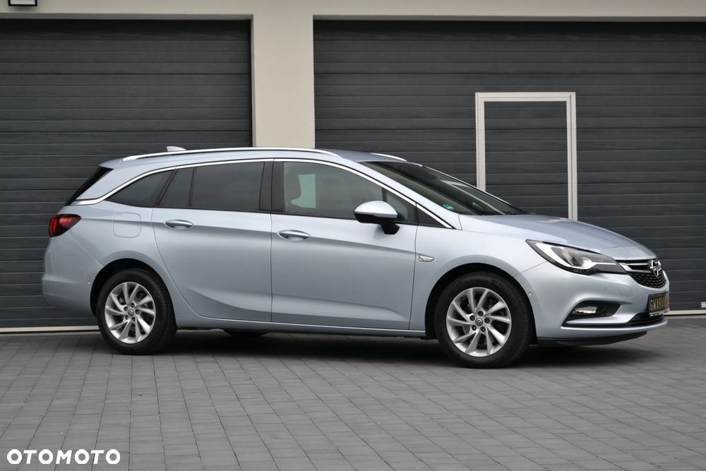 Opel Astra 1.6 CDTI Dynamic S&S - 19