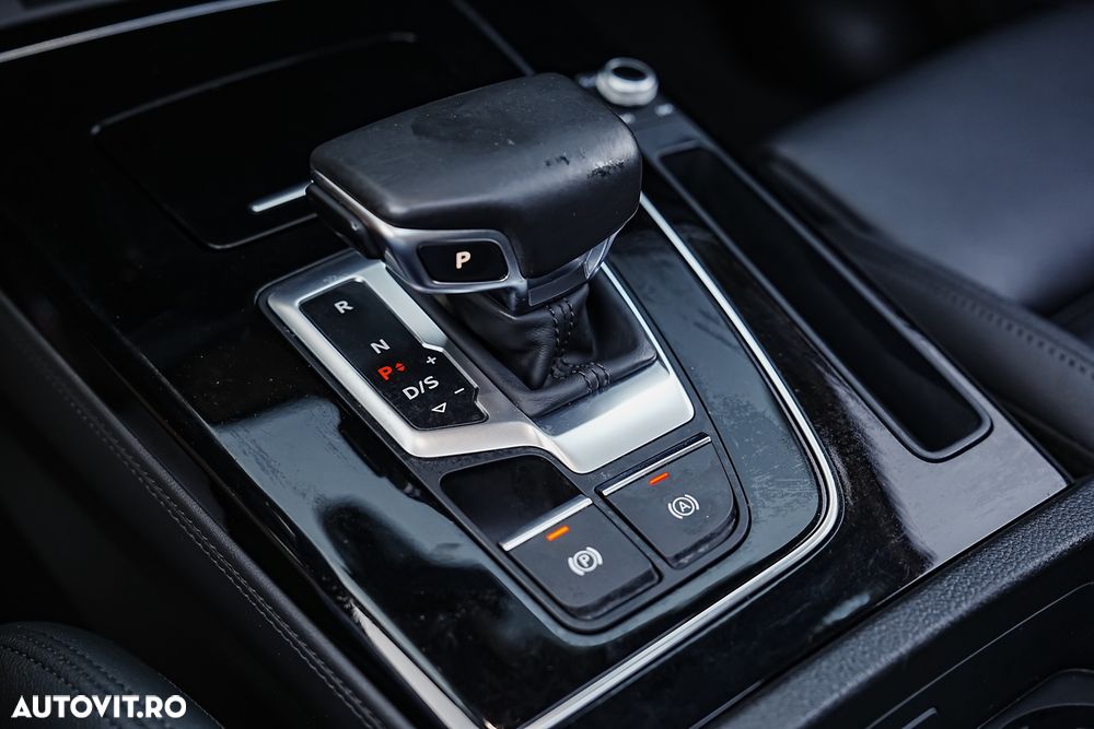 Audi Q5 50 TFSI e quattro S tronic sport - 38