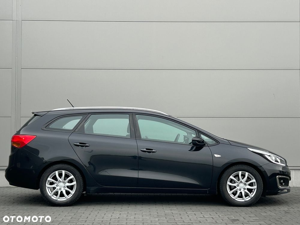 Kia Ceed 1.6 GDI L - 14