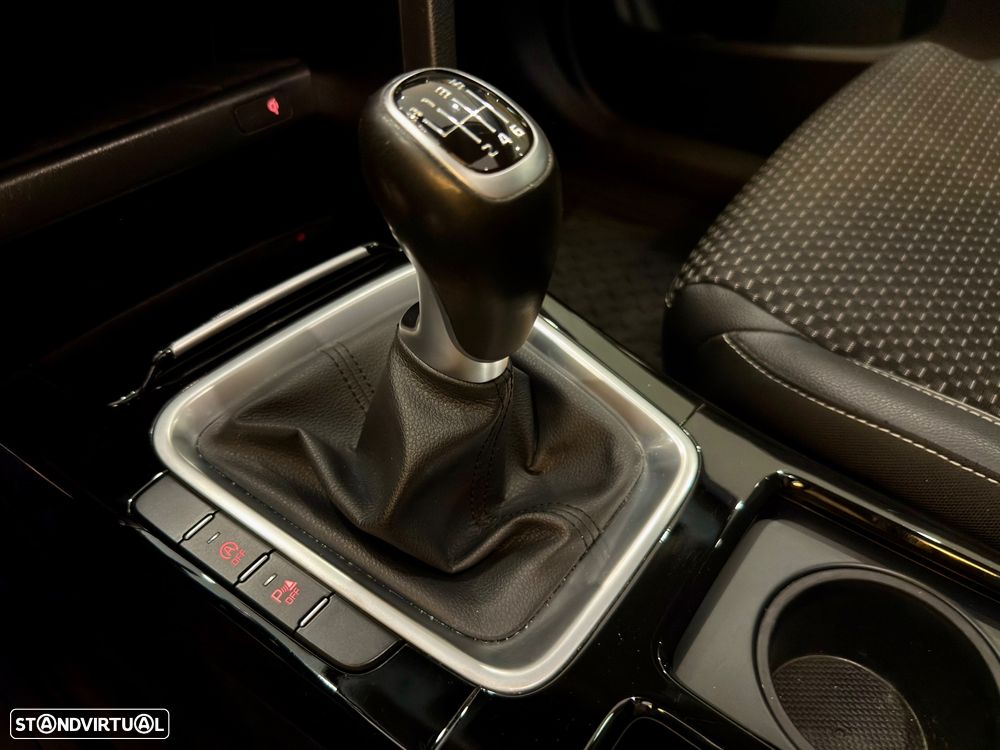 Kia Ceed 1.6 CRDi TX - 8