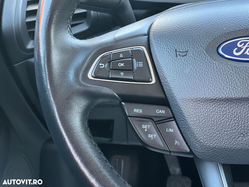 Ford EcoSport - 19