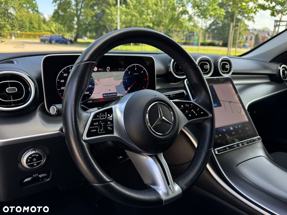 Mercedes-Benz Klasa C 220 d 9G-TRONIC AMG Line - 6