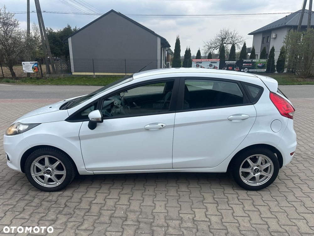 Ford Fiesta 1.4 Trend - 2