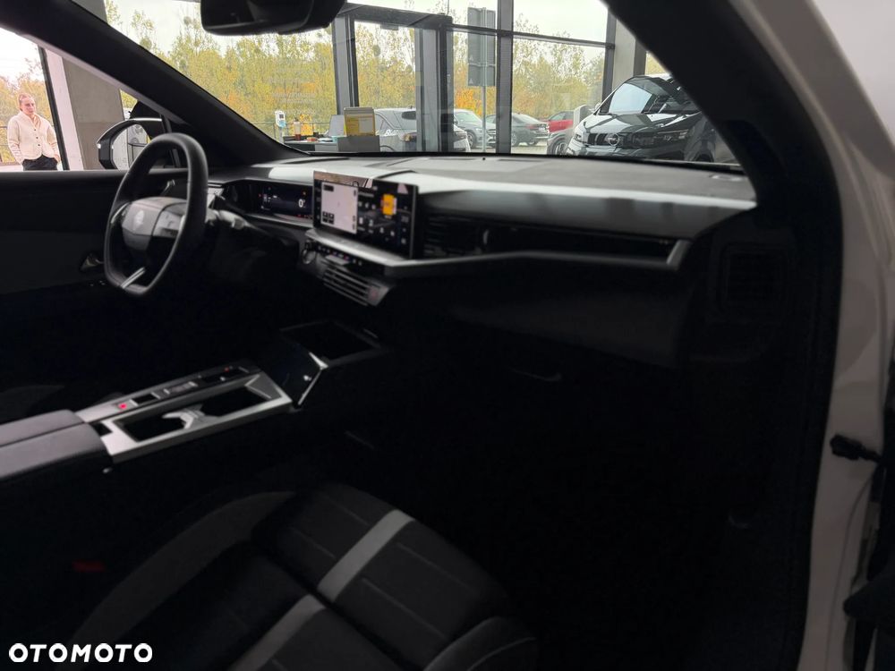 Opel Grandland 1.2 mHEV Edition eDTC6 - 32