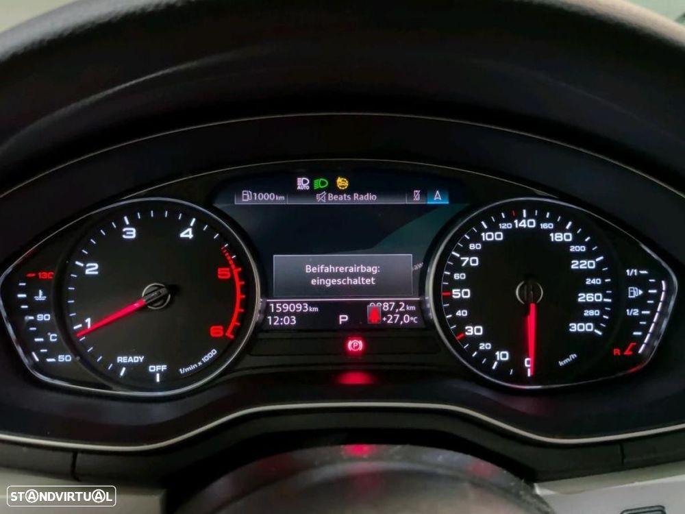 Audi A4 Avant 30 TDI S tronic - 5