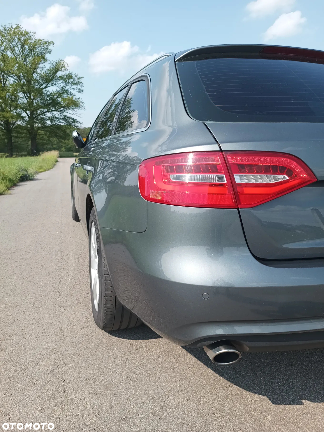 Audi A4 Avant 2.0 TDI DPF Ambiente - 10