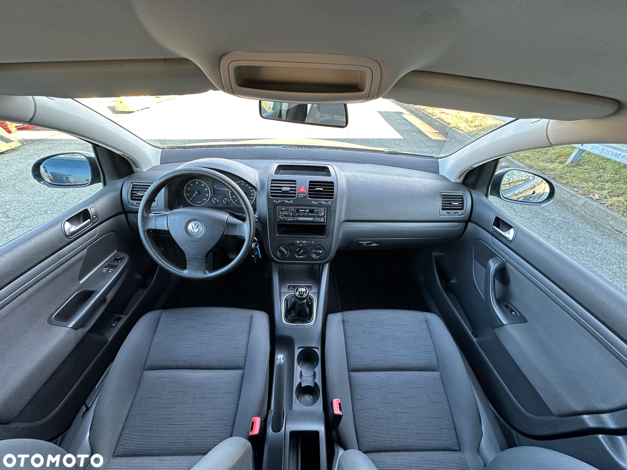 Volkswagen Golf 1.4 Comfortline - 26