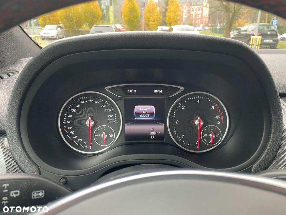 Mercedes-Benz Klasa B 180 (CDI) d 7G-DCT AMG Line - 13