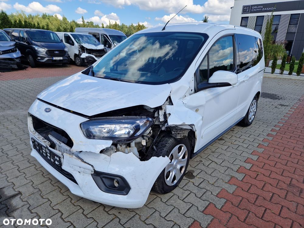 Ford Tourneo Courier 1.5 TDCi Trend - 5