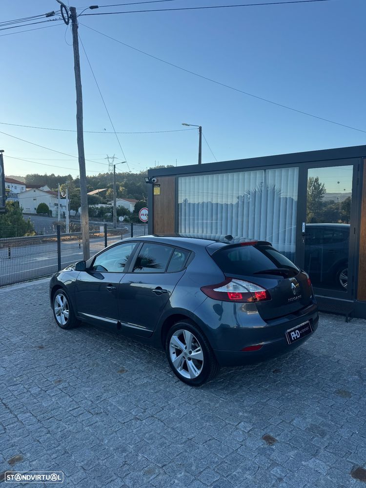 Renault Mégane 1.5 dCi Limited SS - 7