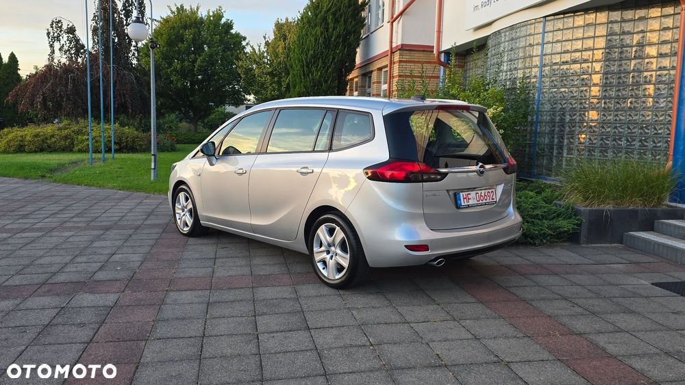 Opel Zafira - 37