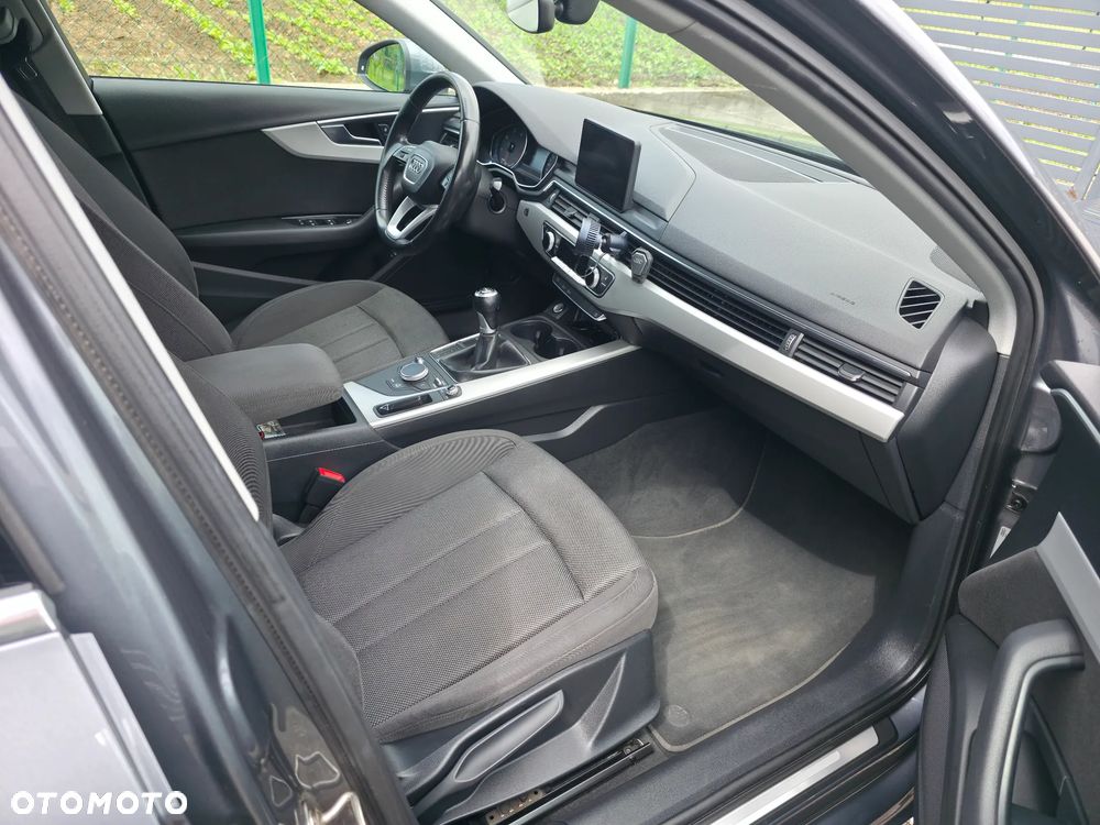 Audi A4 Limousine 2.0 TDI - 15