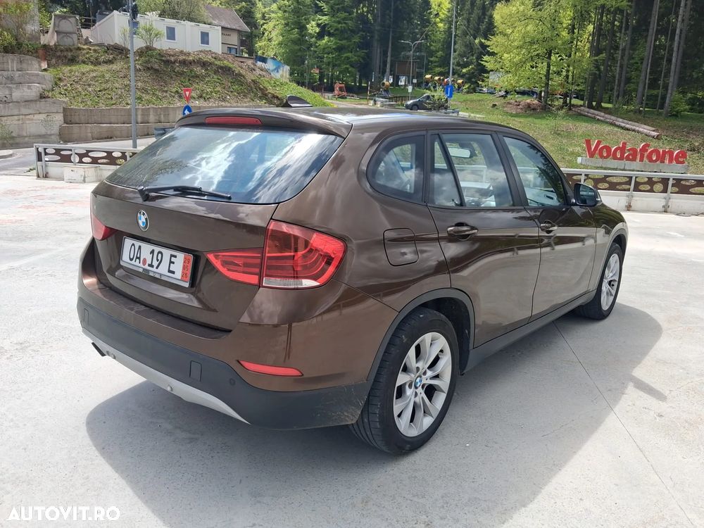 BMW X1 sDrive18d xLine - 4
